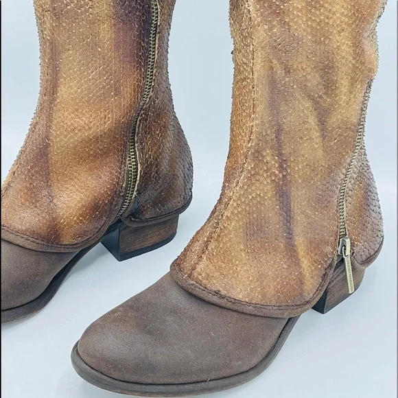DONALD J PLINER WESTERN COUTURE COLLECTION BOOTS - Picture 5 of 16